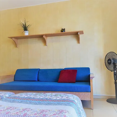 Estudio Orlando Apartman *